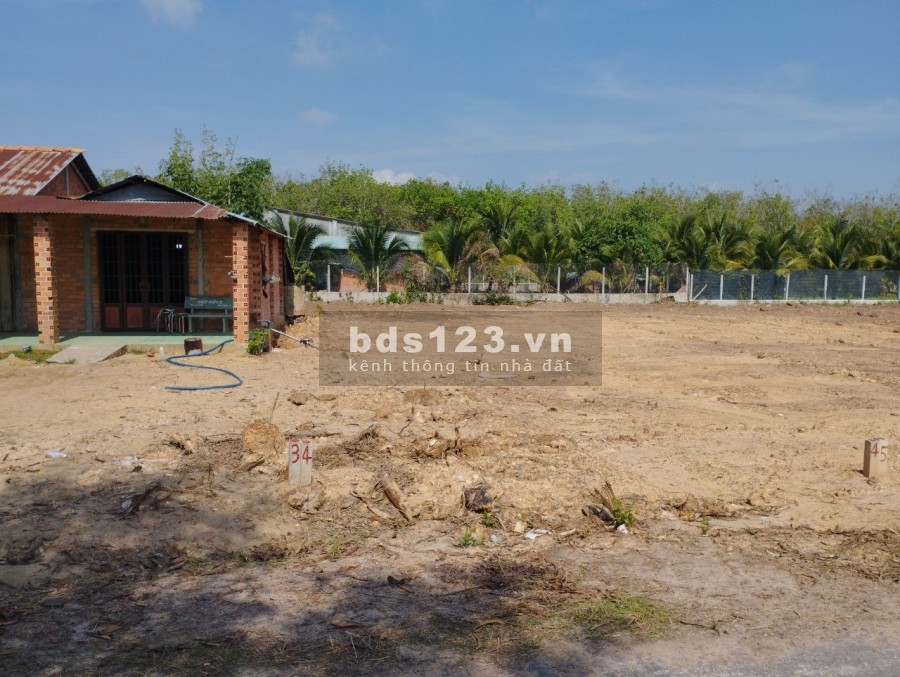 Diện tích sử dụng 200m2 full thổ cư mặt tiền liên huyện 6m quy hoạch 30m hỗ trợ vay ngân hàng