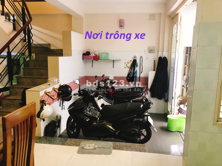 Bán nhà nở hậu, gần chợ Gò Vấp 2 căn ở và cho thuê diện tích sử dụng 65m2 an ninh yên tĩnh