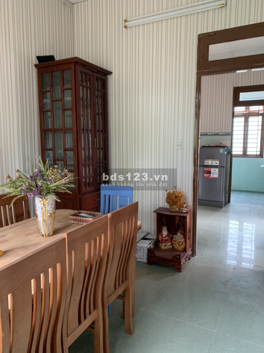 Chính chủ cần bán nhà cấp 4 xã Phú Hoà Đông, Củ Chi, Dtsd 346.7m2, giá bán 3 tỷ
