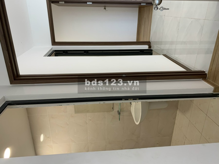 Cần bán căn 2 phòng ngủ chung cư Calla Garden KDC 13C, 72m2, chỉ 2,1tỷ,, nhà mới đẹp
