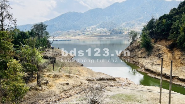 Lô đất 2000m2 view tuyệt đẹp tại Hồ Séo Mý Tỷ - Sapa. Hồ nước ngọt cao nhất Đông Nam Á