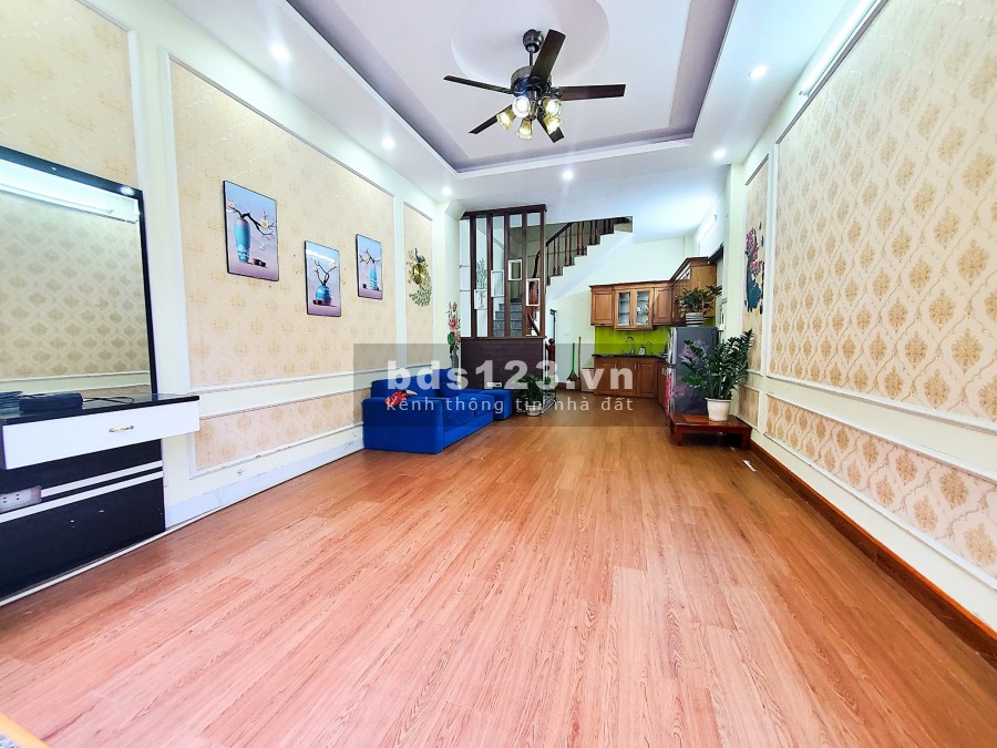 Bán nhà siêu hot Văn Quán, Hà Đông, ô tô tránh, kinh doanh đỉnh, dtsd 40m2, 4 tầng giá nhỉnh 5 tỷ