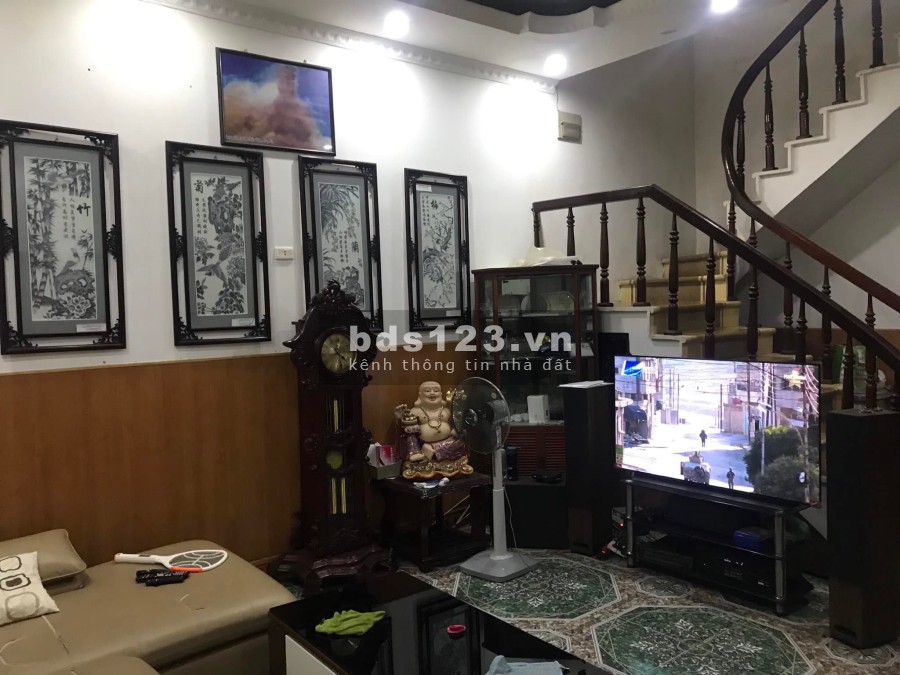 Bán nhà ngõ 69A Hoàng Văn Thái, mặt ngõ oto , kinh doanh siêu đỉnh, 95 m2, 5 tầng, 17.5 tỷ