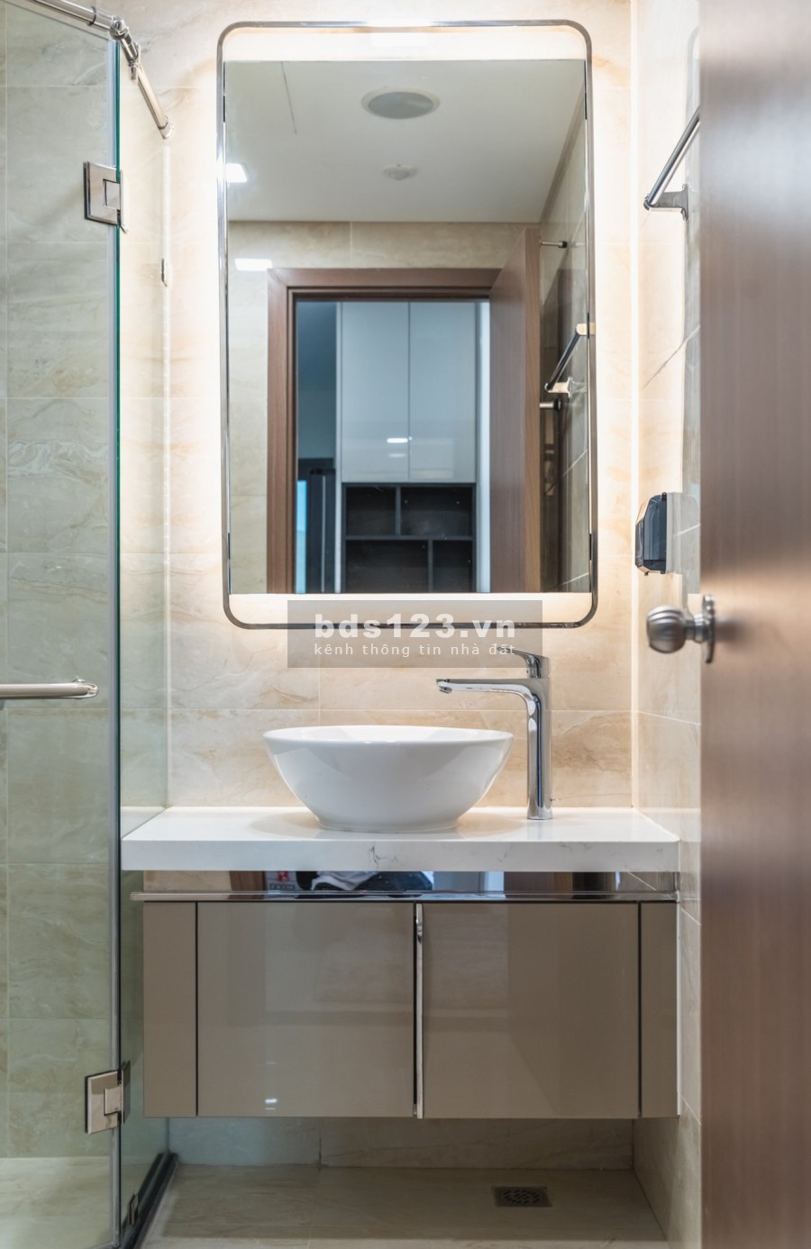 Nhà mới hẻm xe hơi 1 trệt 1 lầu 3PN - Tân Phước giá chỉ 5 tỷ liên hệ 0908378406