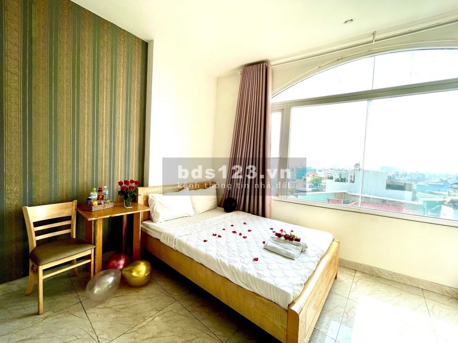 Bán căn hộ dịch vụ 5 tầng BTCT, Bà Hạt Quận 10 giá chỉ 6,4 tỷ liên hệ 0901336567