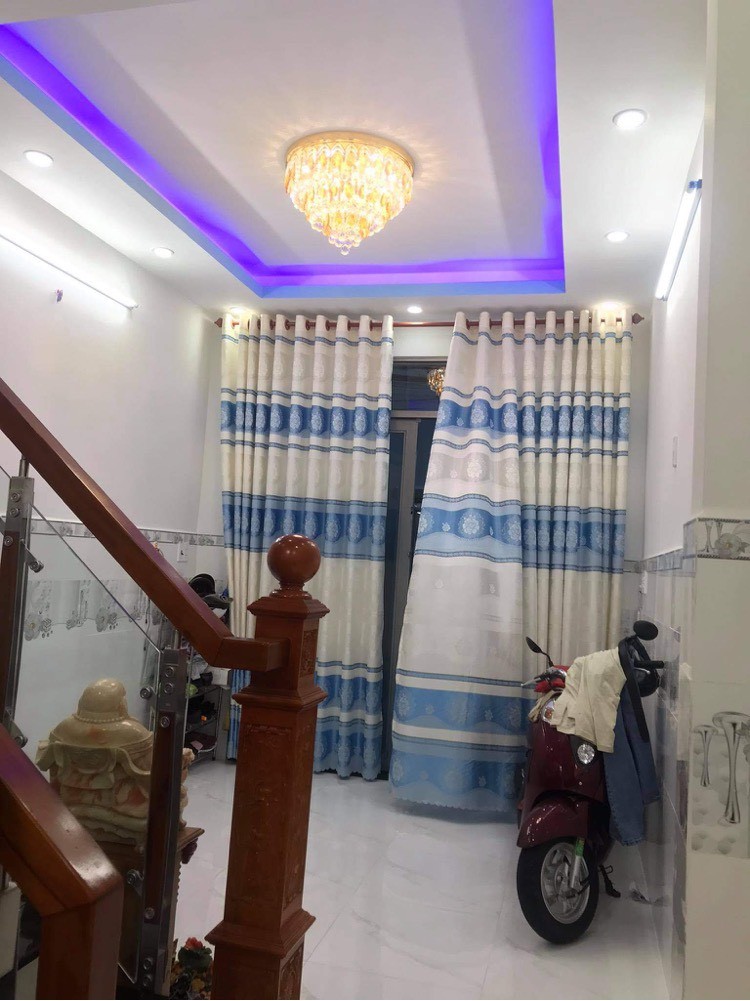 Chính chủ bán nhà hẻm xe hơi phường 15 Quận Tân Bình, thành phố Hồ Chí Minh, giá tốt
