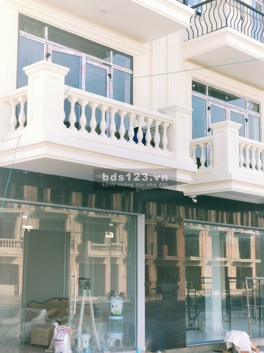 Nhà phố thương mại giá 1,2 tỷ/căn chính chủ bán nhanh pháp lý chuẩn, giá tốt khu an ninh