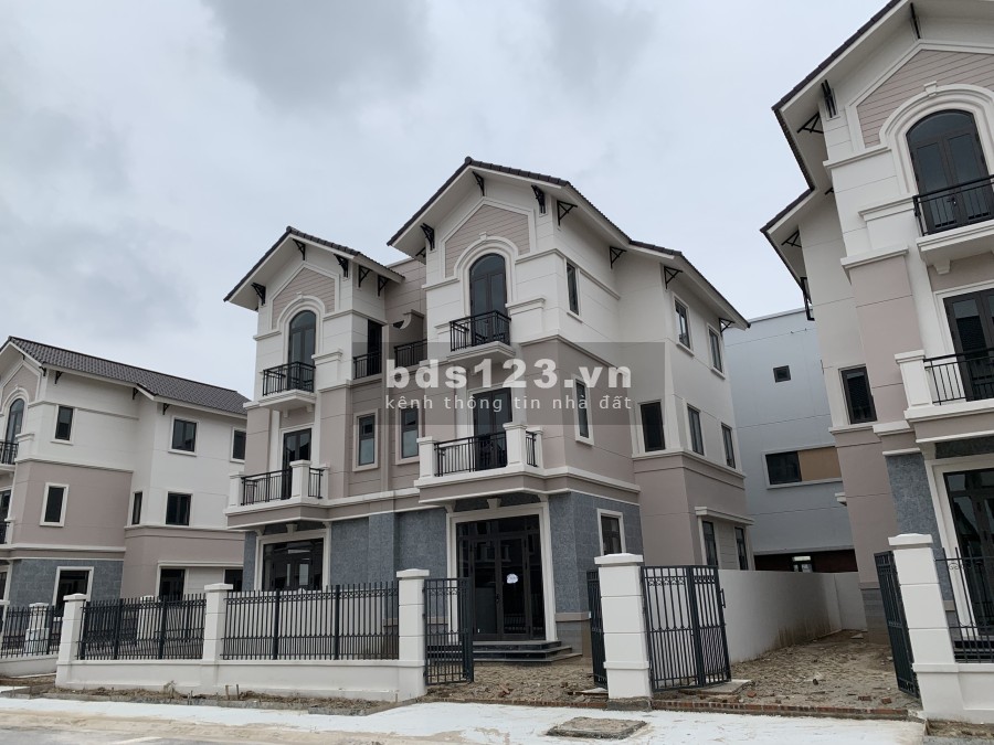 Cần bán gấp căn biệt thự đẹp siêu mê, giá ổn áp tiện ích đẳng cấp, hiện đại, sang trọng