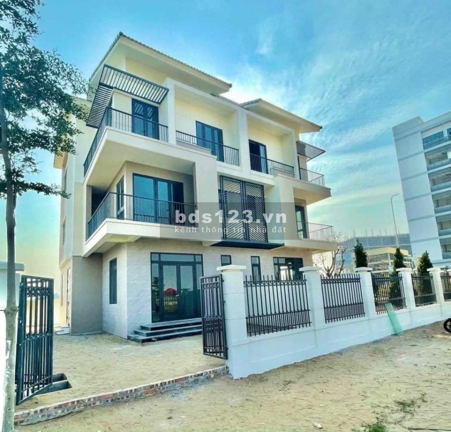 Cần bán gấp căn biệt thự đẹp siêu mê, giá ổn áp tiện ích đẳng cấp, hiện đại, sang trọng