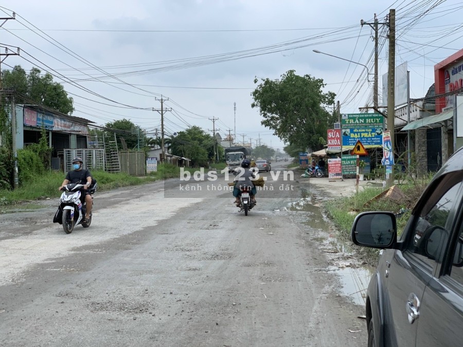 Mặt tiền kinh doanh đường Tỉnh lộ 824 Đức Hoà Long An giá bán đầu tư sinh lời cao