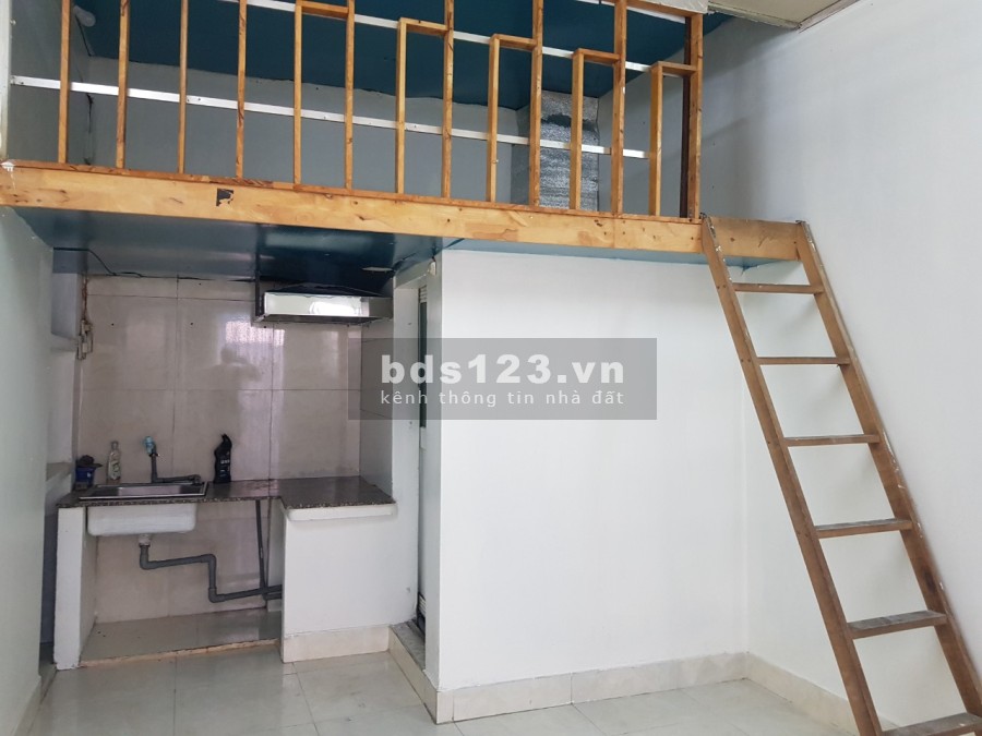 Cho thuê nhà nguyên căn 1 trệt 1 lầu Tam Phú Thủ Đức giá 4 triệu/tháng, khu dân cư đông