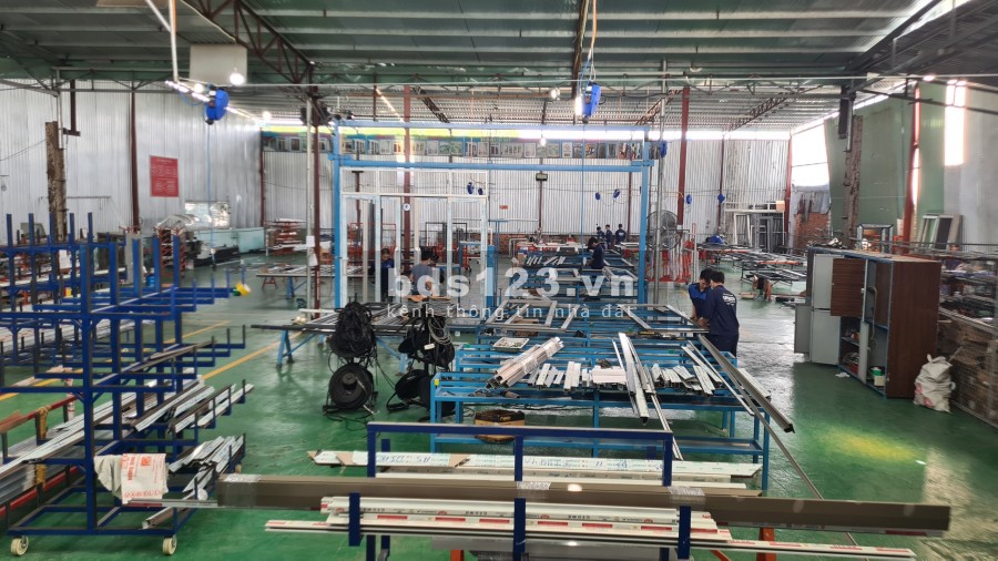 Cho thuê kho xưởng 1500m2 gần Xa Lô Hà Nội, Sau lưng Suối Tiên, Tân Phú, Quận 9, TP.HCM