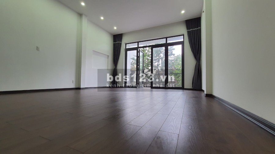 Nhà Mặt Tiền, Hải Châu, Đà Nẵng, Gần Lê Thanh Nghị, Giá tốt tiện đầu tư sinh lời, yên tĩnh