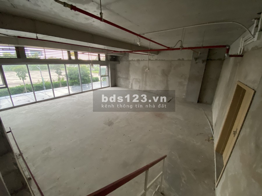 Shophouse Sarina cho thuê. Gía tốt năm đầu tiên, khu đô thị sầm uất.