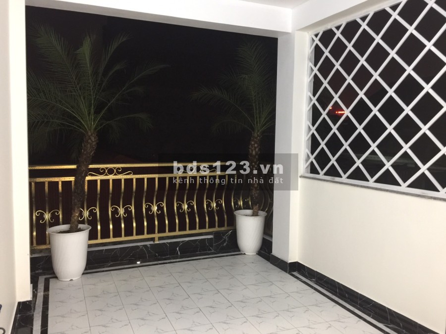 Nhà Mới Phố Thuỵ Khuê, Tây Hồ diện tích sử dụng 40m2 đúc kiên cố 5 tầng, giá bán chỉ 4.5 tỷ