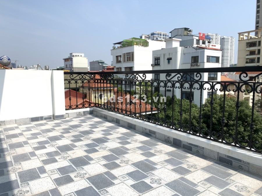 Nhà Phố Nghĩa Đô, Hoàng Quốc Việt, Cầu Giấy ô tô 7 chỗ vào nhà dtsd 35m2, 6 tầng giá 8.4 tỷ