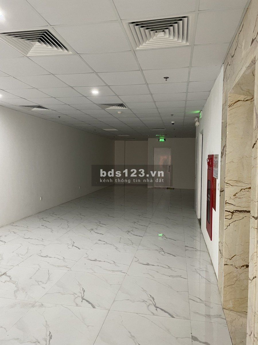 Cho thuê văn phòng tầng 4, 5 toà nhà phố Huế phường Nguyễn Du, Quận Hai Bà Trưng