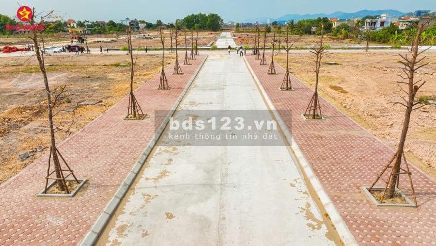 Bán đất nền phân lô có SỔ HỒNG nằm tại vị trí đắc địa lý tưởng vô cùng đẹp của TP UÔNG BÍ