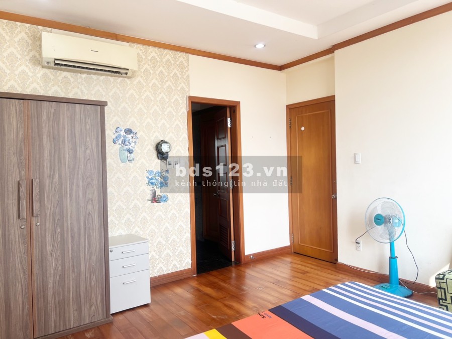 Phòng Master Rộng 30m2 Chung Cư Phú Hoàng Anh Gần ĐH Tôn Đức Thắng, RMIT