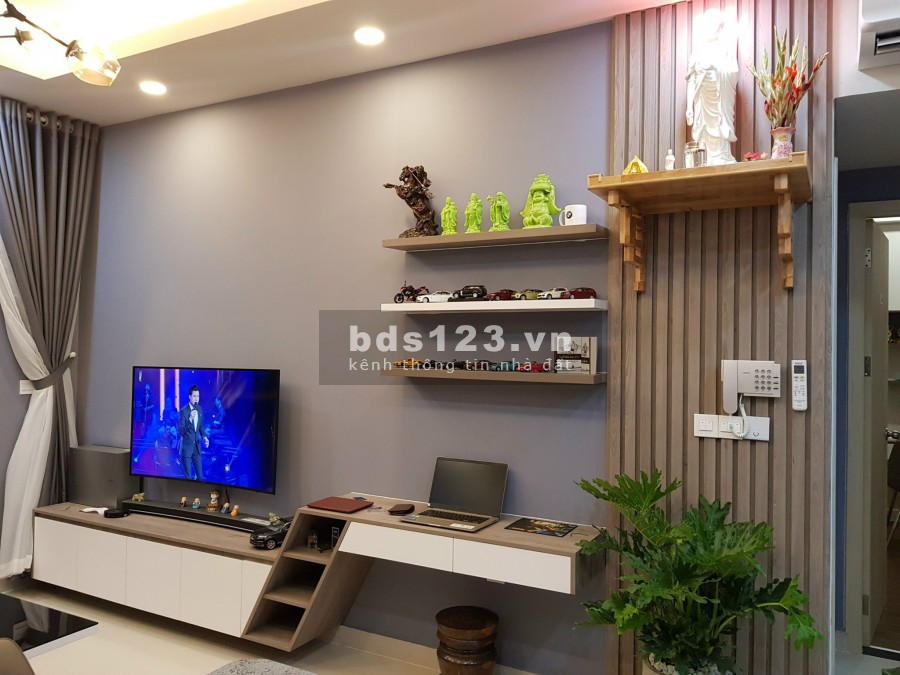 Bán căn hộ Tân Phú Richstar, 65m2 (2PN - 2WC), full nội thất, giá 2 tỷ 770, HĐMB, bao sang tên.