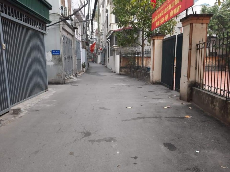 Bán nhà đẹp Nguyễn Văn Cừ Long Biên 5 tầng diện tích 38 m2 giá bán 3.55 tỷ