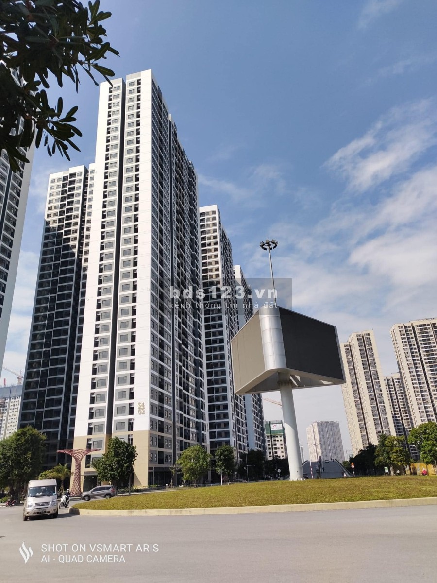 Bán căn hộ Vinhomes Smart City toà S4.02 diện tích 98m2, 3pn+1 giá 4.2 tỷ, căn góc view siêu đẹp