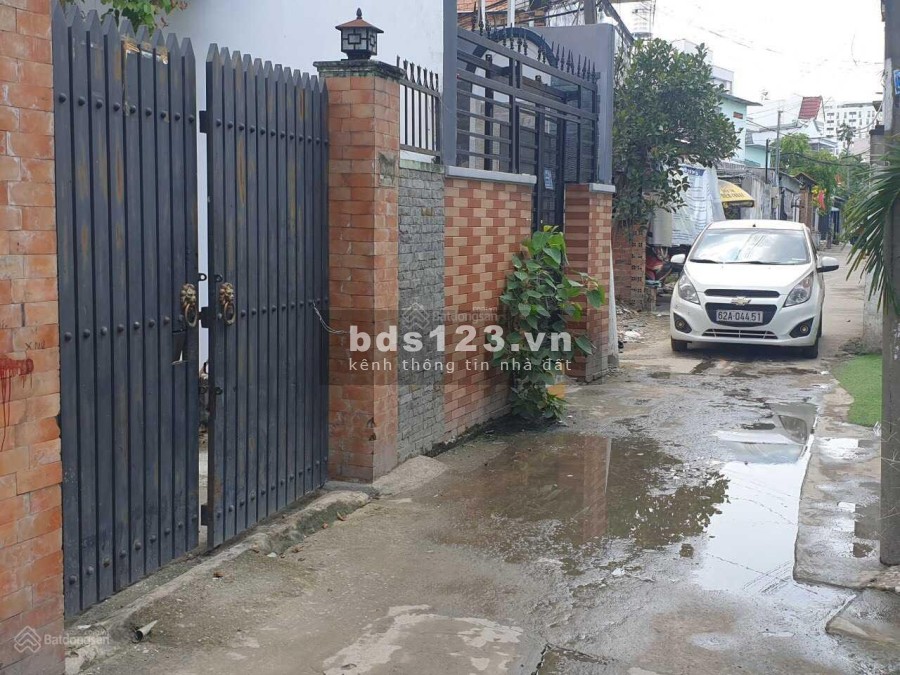 Bán nhà đường Số 11, P. Trường Thọ, Thủ Đức. DT 4.4mx23m, hẻm rộng 5m, giá 5.7 tỷ