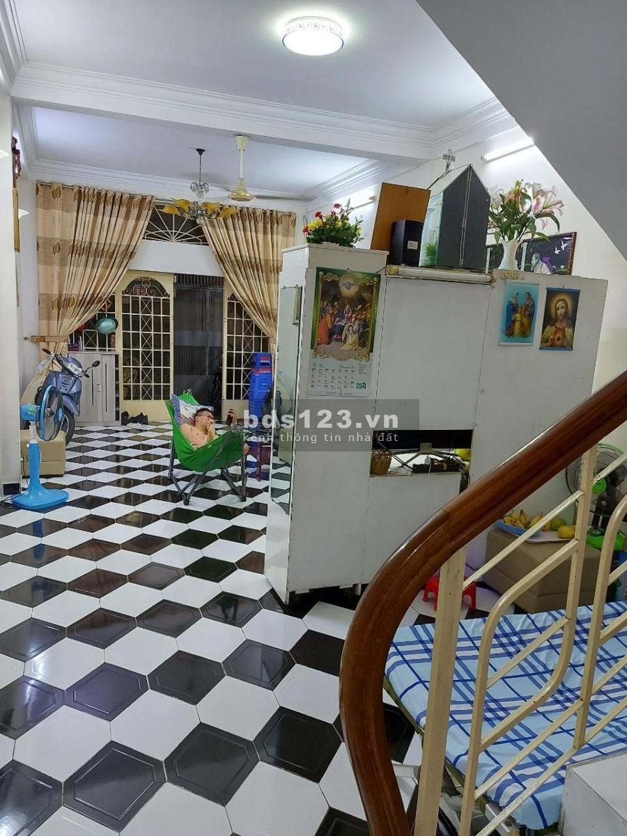 Bán nhà Thích Quảng Đức thông Phan Đăng Lưu diện tích 66m2, đúc kiên cố, tiện đầu tư sinh lời