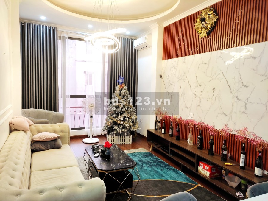 Trần Cung cận phố, nhà sang, ở sướng, kinh doanh tốt gara ô tô giá thương lượng
