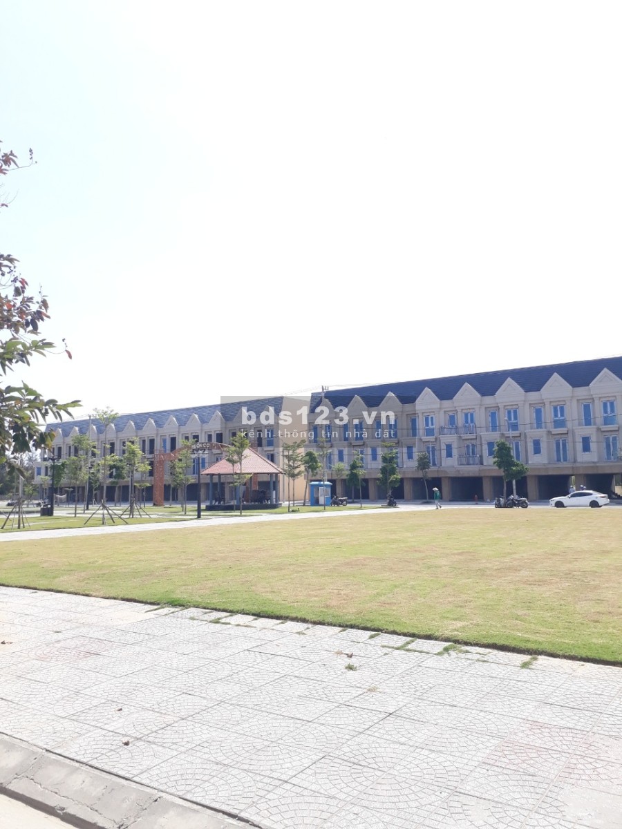 Bán Shophouse CASTIA PALM đã có sổ giá 5.8 tỷ, pháp lý chính chủ, vào ở được ngay