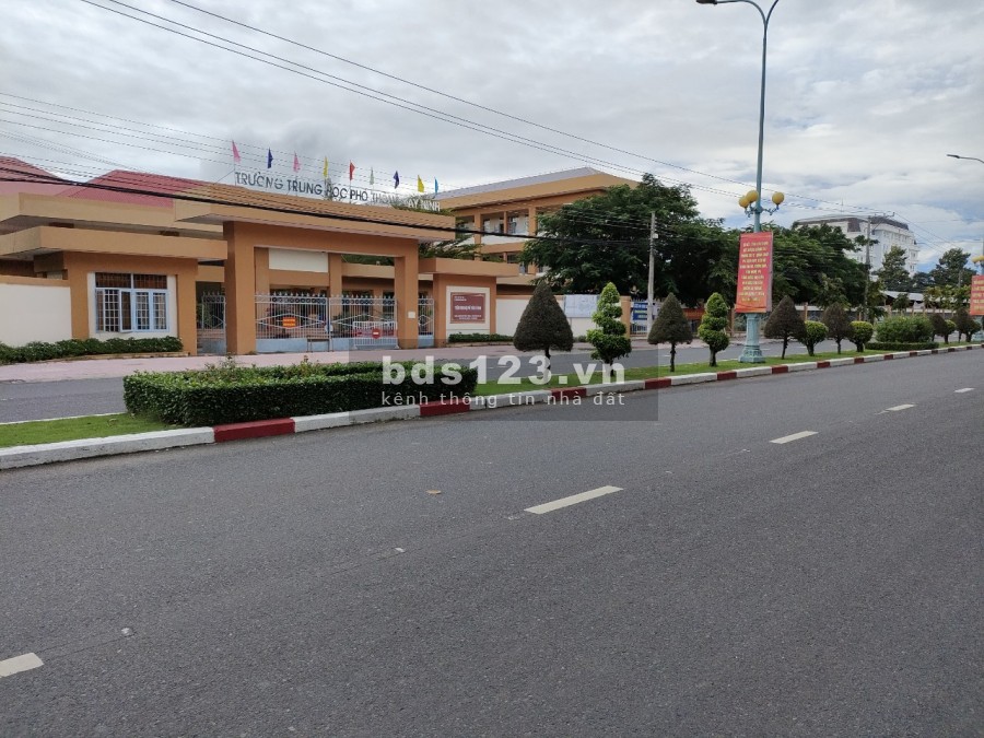 BÁN GẤP ĐẤT MẶT TIỀN ĐƯỜNG NHỰA tại trung tâm Thành Phố Tây Ninh, Tỉnh Tây Ninh.