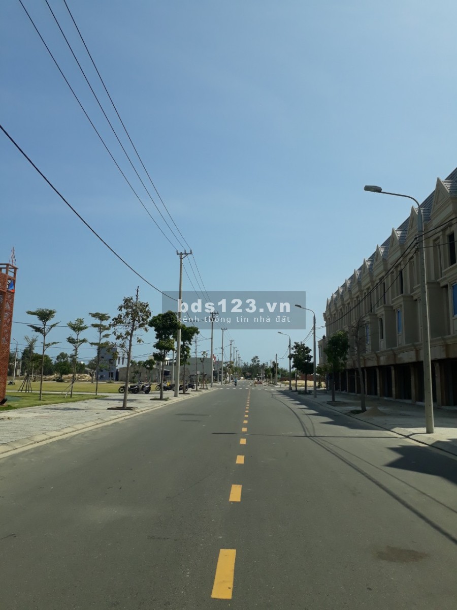 Bán Shophouse CASTIA PALM đã có sổ giá 5.8 tỷ, pháp lý chính chủ, vào ở được ngay