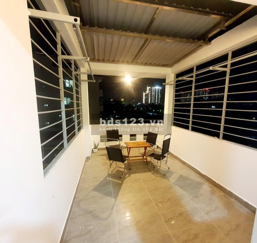 Bán nhà Lý Thường Kiệt Quận 10, hẻm xe hơi 36m2, 3 lầu đúc, 4PN, 3WC dưới 7 tỷ