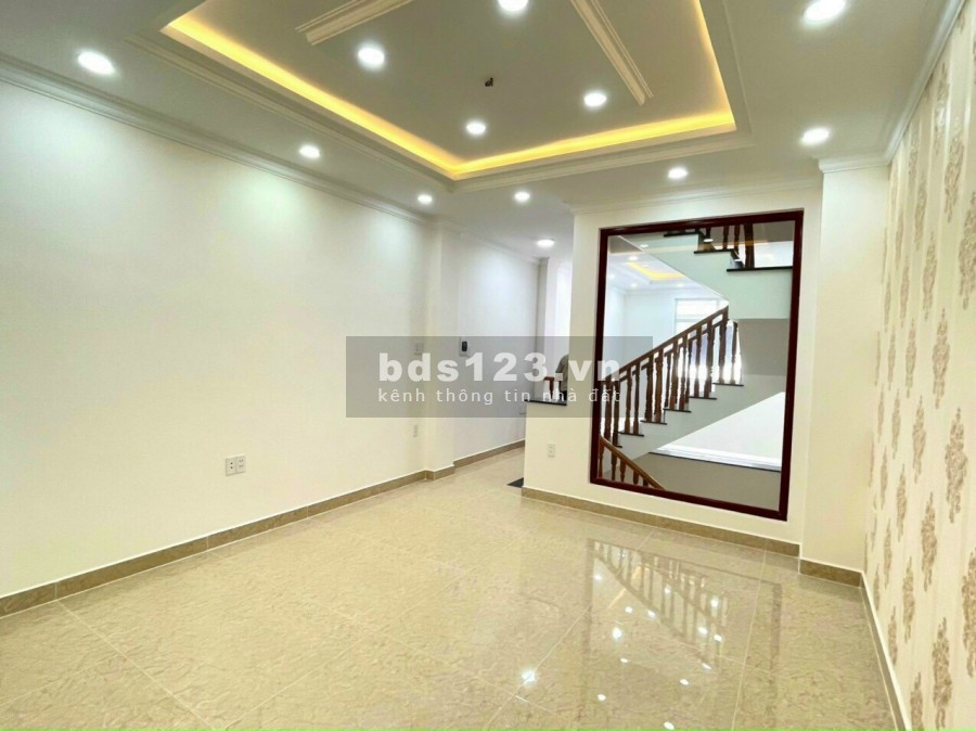 Chính chủ cần cho thuê nhà Quốc Lộ 13, Thủ Đức giá rẻ 16 triệu/tháng, khu dân cư đông