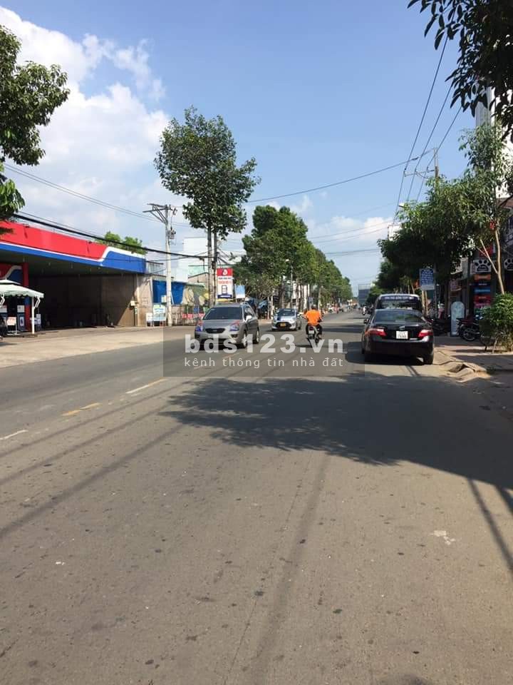 Bán nhà nguyên căn mặt phố thành phố Mỹ Tho, pháp lý chính chủ, bàn giao vào ở ngay