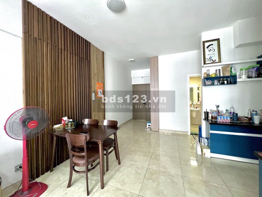 Luxgarden diện tích sử dụng 78m2 2PN 2WC đã có sổ, tặng nội thất đã có sẵn sổ, giá tốt