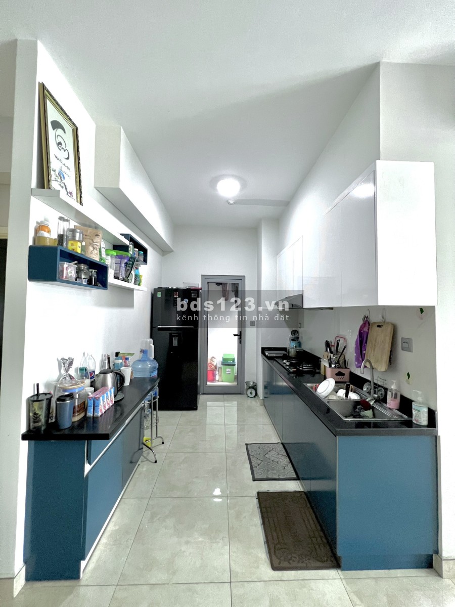 Luxgarden diện tích sử dụng 78m2 2PN 2WC đã có sổ, tặng nội thất đã có sẵn sổ, giá tốt