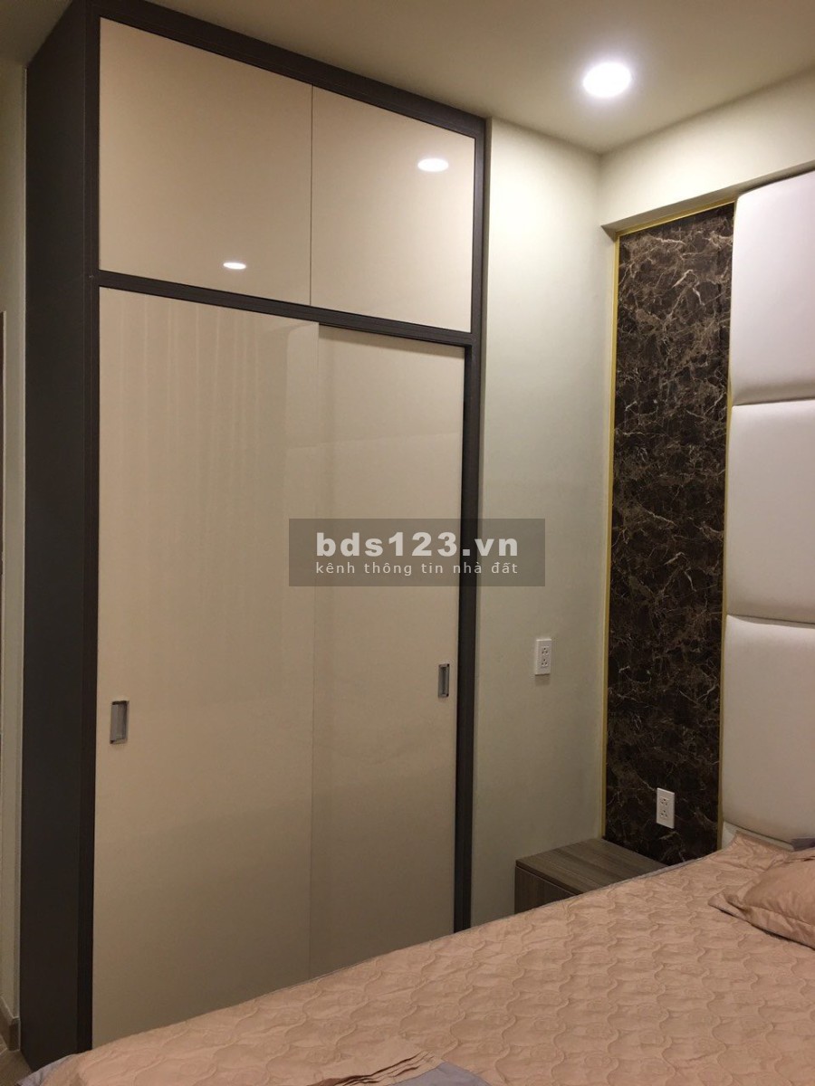 Cần bán nhanh căn hộ Tân Phú Richstar, 55m2 (2PN - 1WC), full NT, giá 2 tỷ 500.