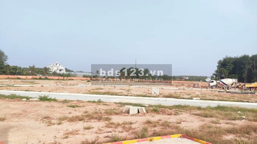 Dự án siêu trọng điểm trung tâm huyện mặt tiền dường mở rộng 8 làn xe giá bán 650 triệu
