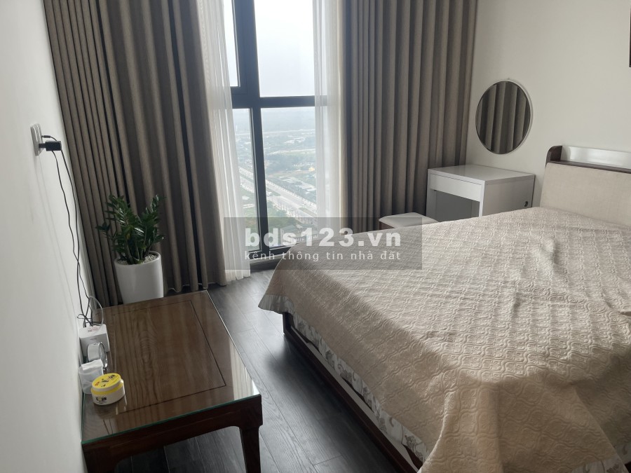 Cho Thuê Căn Hộ Bên Phân khu cao cấp Ruby Cao cấp 3PN 2WC 14tr/th Vinhomes Ocean Park LH 0886541988