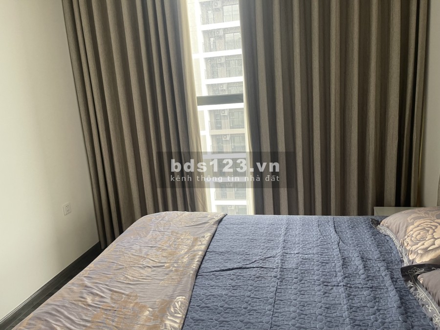 Cho Thuê Căn Hộ Bên Phân khu cao cấp Ruby Cao cấp 3PN 2WC 14tr/th Vinhomes Ocean Park LH 0886541988