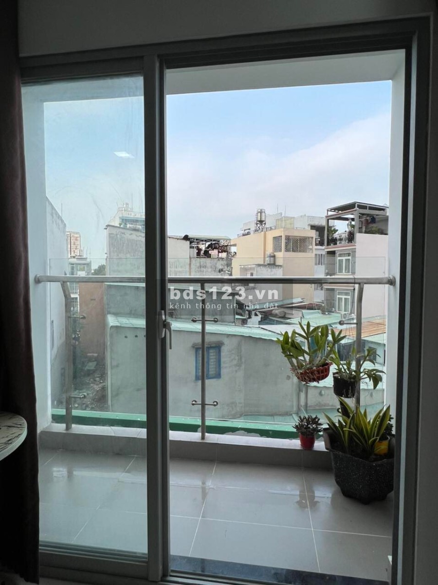 Do gia đình sắp đi nước ngoài cần bán gấp căn hộ chung cư Green Field tiện ích đủ, giá tốt