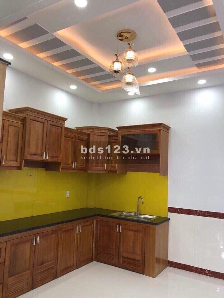Hồng Lạc Tân Bình hẻm xe hơi diện tích sử dụng 50m2, giá bán chỉ 5 tỷ, khu dân cư