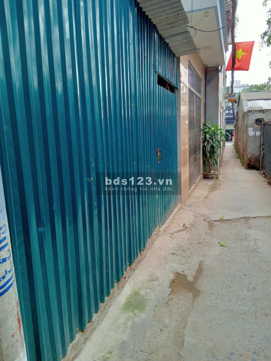 Cần bán lô đất 48m2, ngõ 135B đường Nước Phần Lan, Tây Hồ, giá 2.4 tỷ, thương lượng