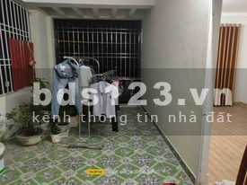 Bán nhà chính chủ có sổ bìa đỏ liên hệ 0562597577, giá bán 2.45 tỷ, pháp lý chính chủ