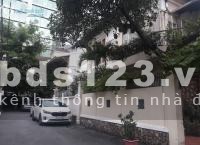 Siêu phẩm bán nhà giá chỉ 5,7 tỷ nhà 5 tầng hẻm xe hơi vài bước ra Võ Văn Tần