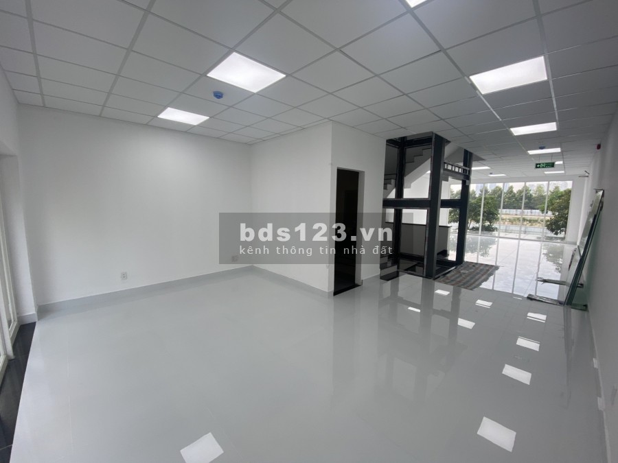 Shophouse Saritown cho thuê. Đã hoàn thiện đẹp giá thoả thuận, tiện ích đầy đủ, giá tốt