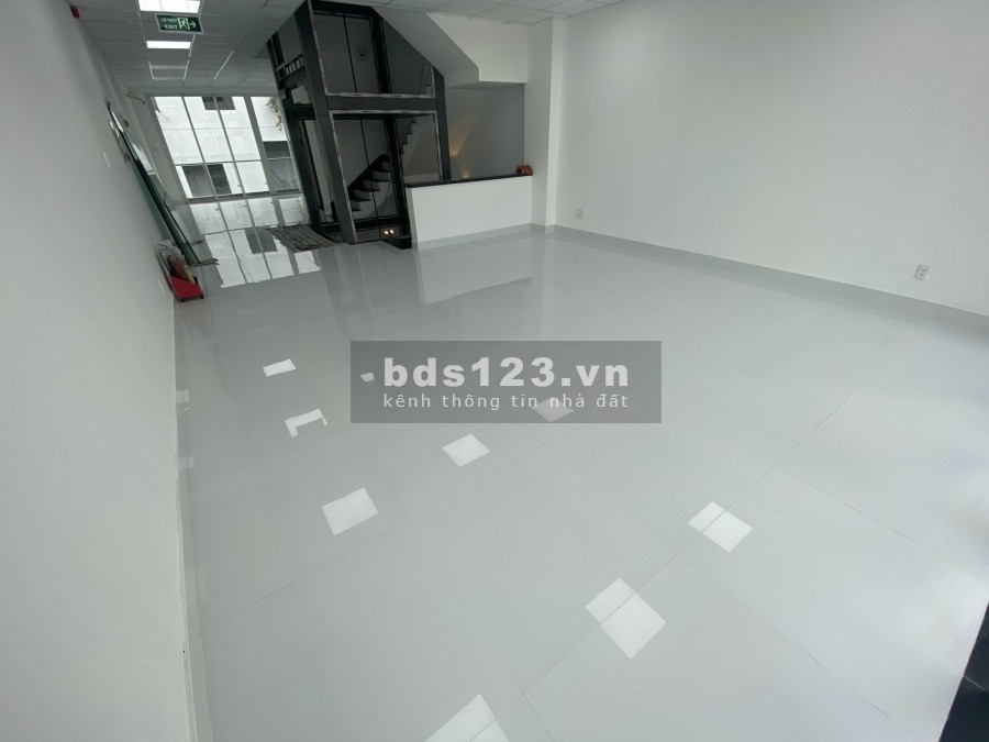 Shophouse Saritown cho thuê. Đã hoàn thiện đẹp giá thoả thuận, tiện ích đầy đủ, giá tốt