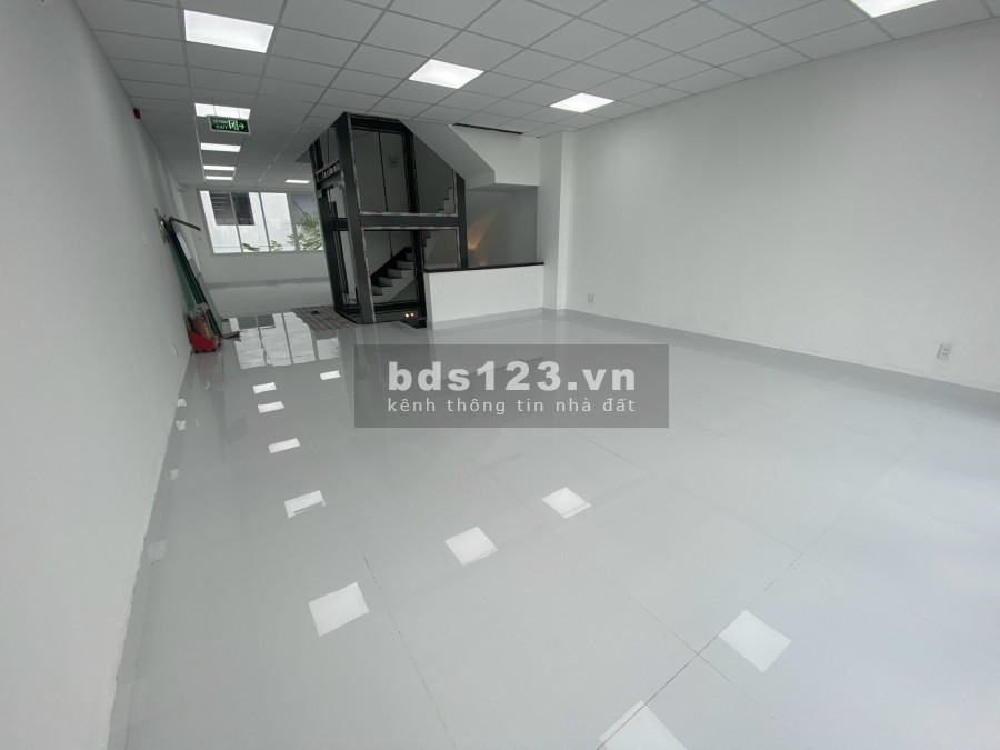 Shophouse Saritown cho thuê. Đã hoàn thiện đẹp giá thoả thuận, tiện ích đầy đủ, giá tốt