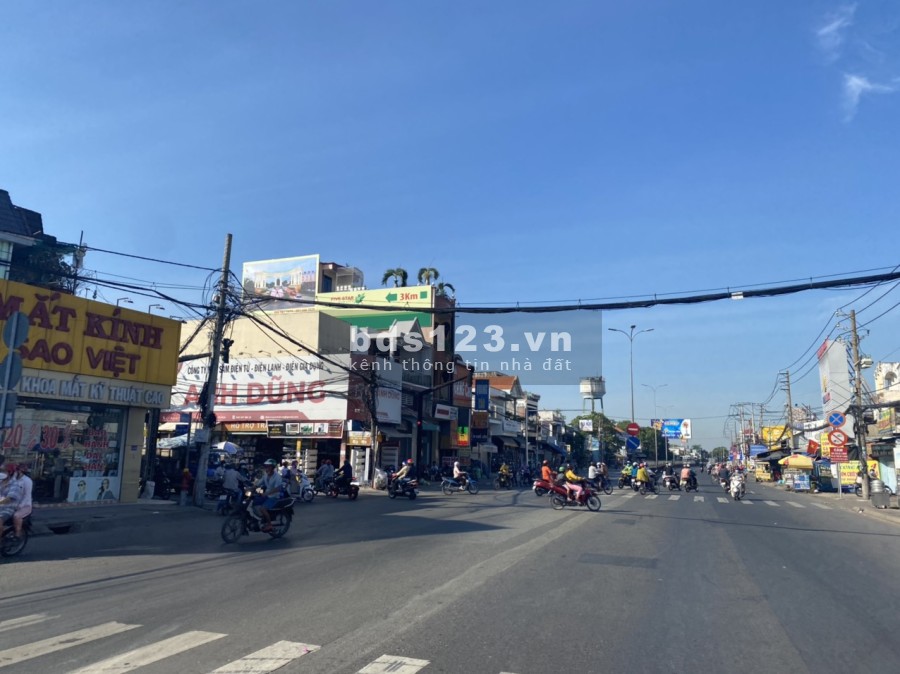 Thanh lý 4 lô đất nền MT19/5 cách QL50 1km, giá bán chỉ 650 triệu, sổ hồng riêng chính chủ